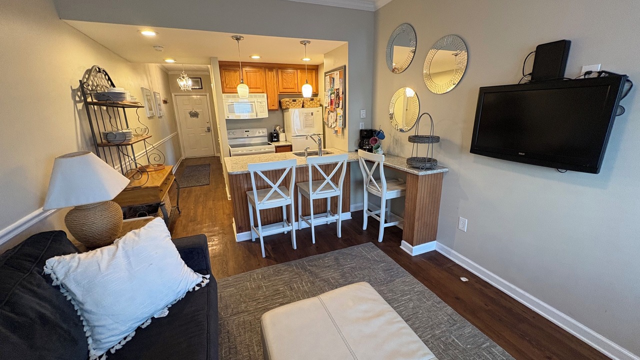 Photo of Livingroom in North End