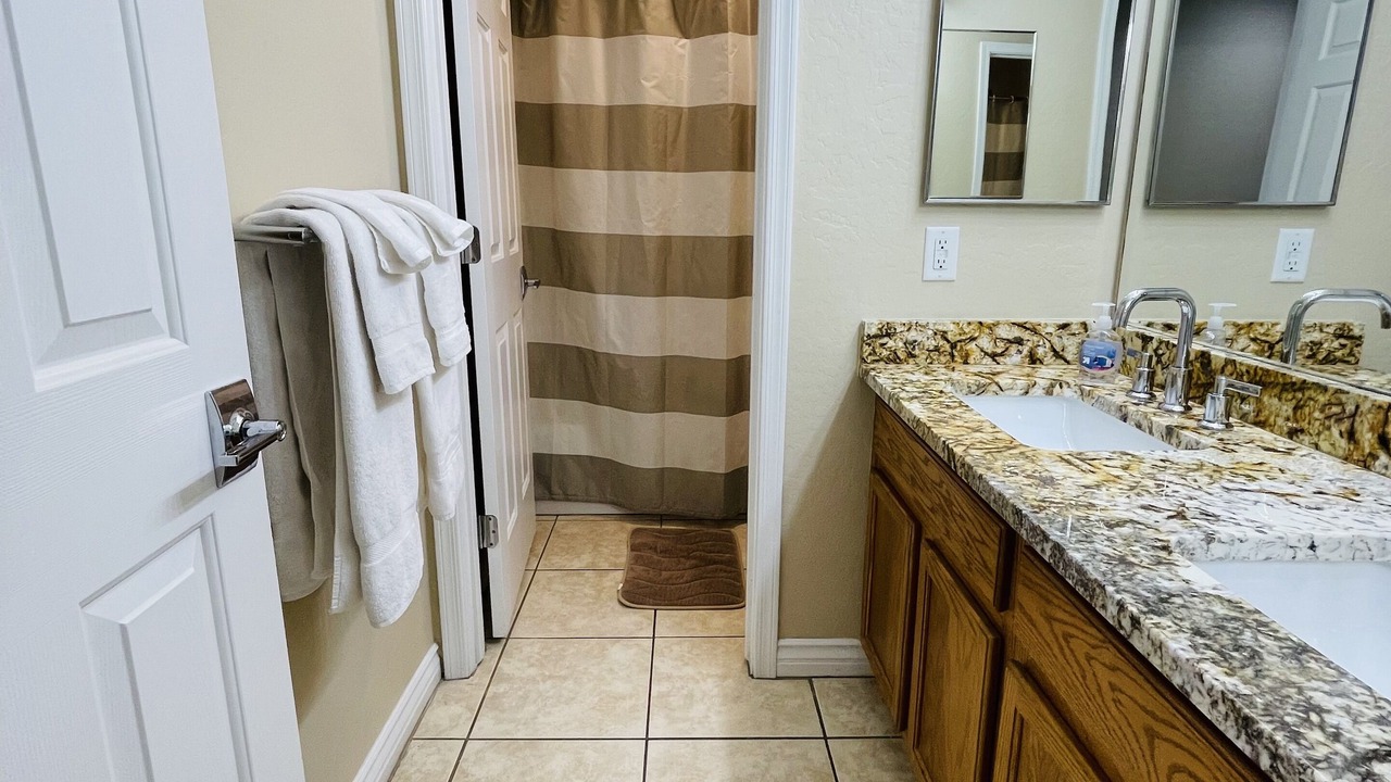 Photo of Bathroom in El Mirage