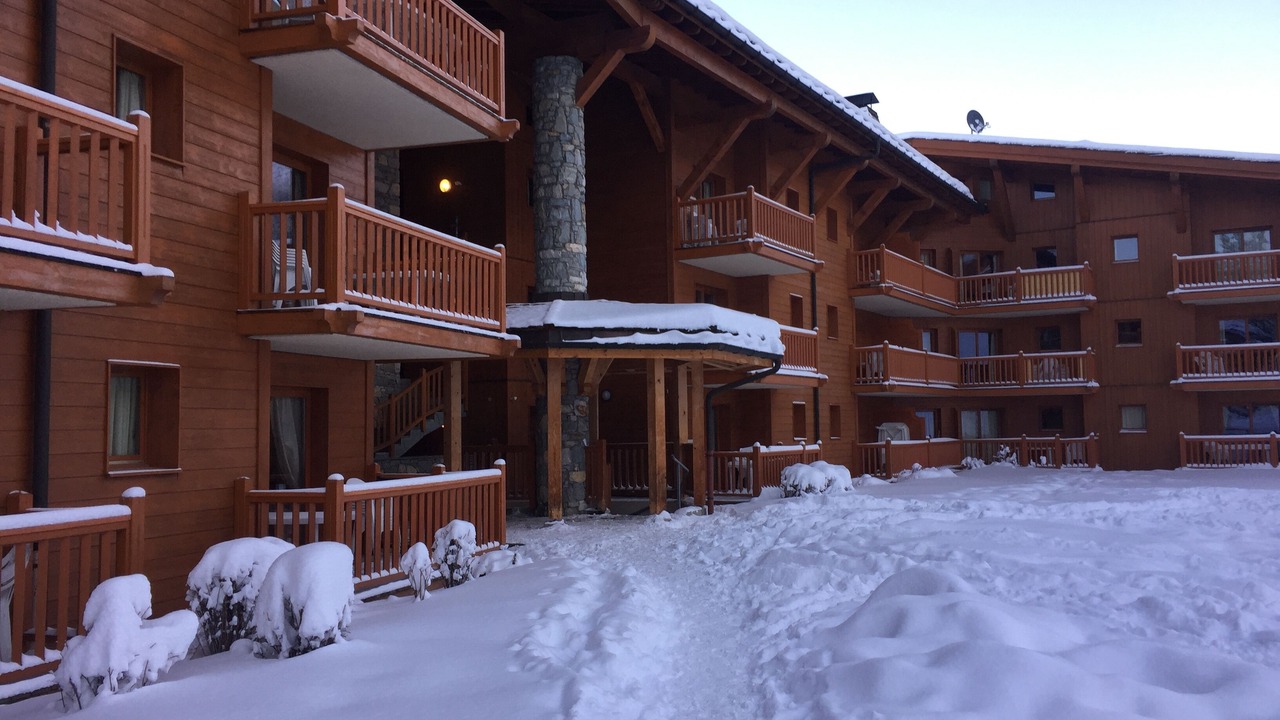 Photo of Outdoor in Arc-1800