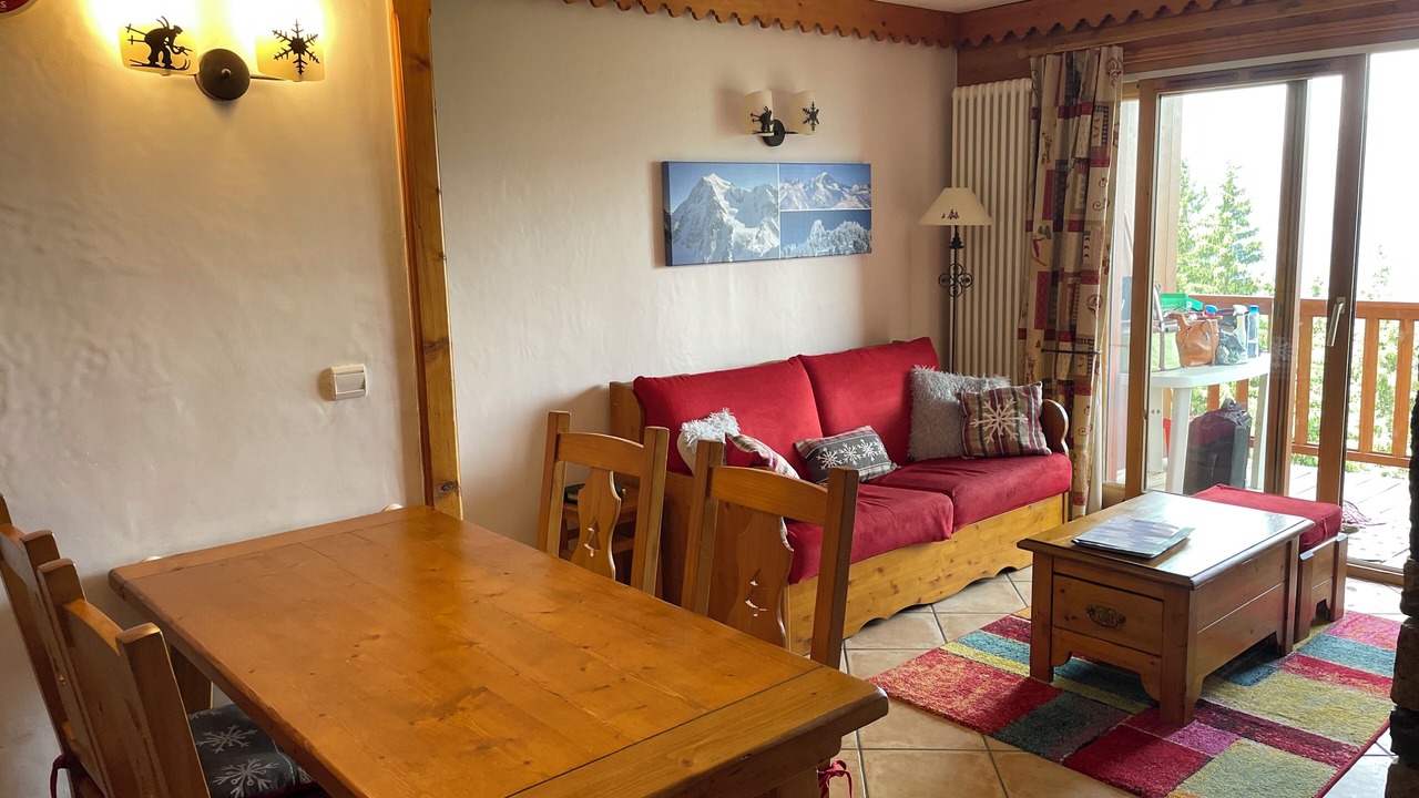 Photo of Livingroom in Arc-1800