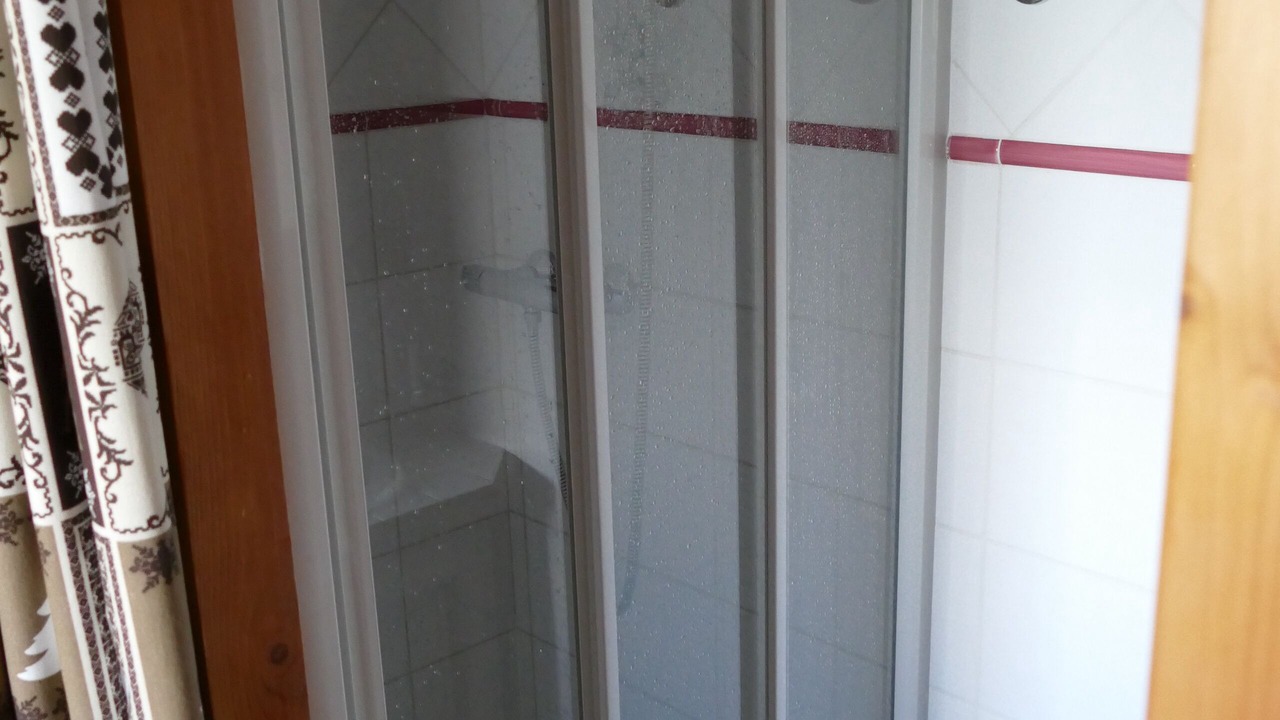 Photo of Bathroom in Arc-1800