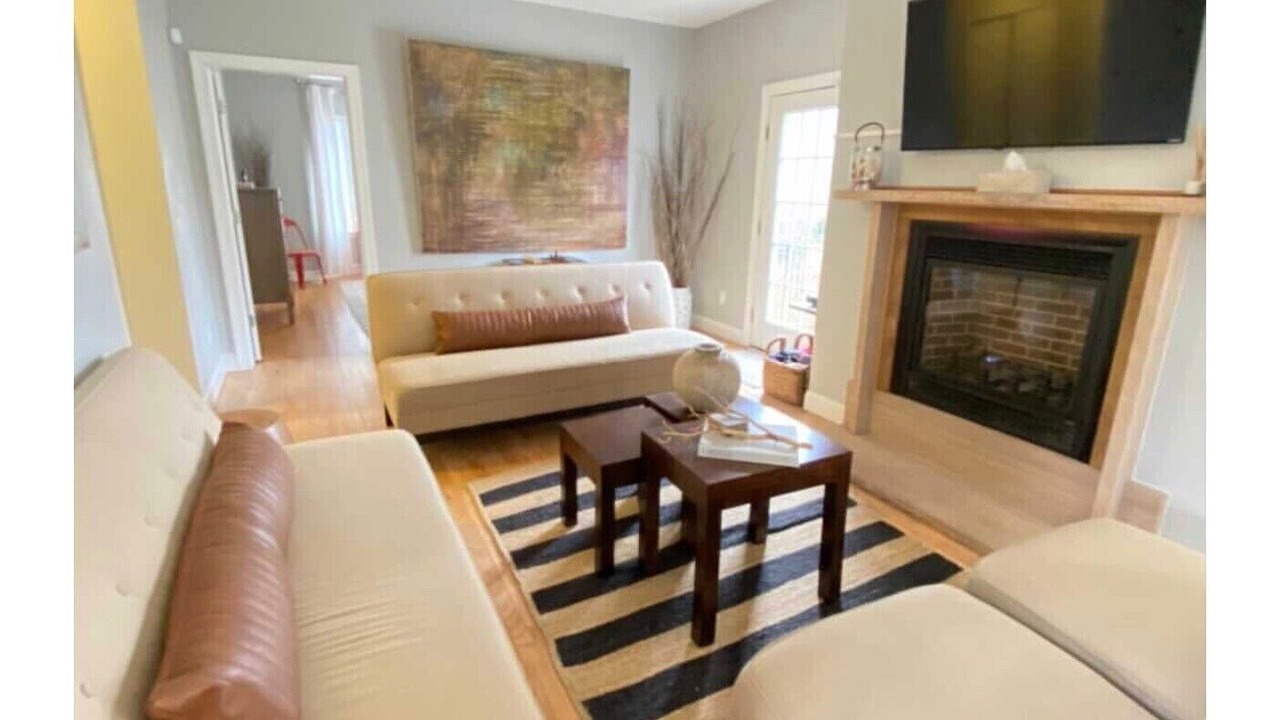 Photo of Livingroom in Westhampton Beach