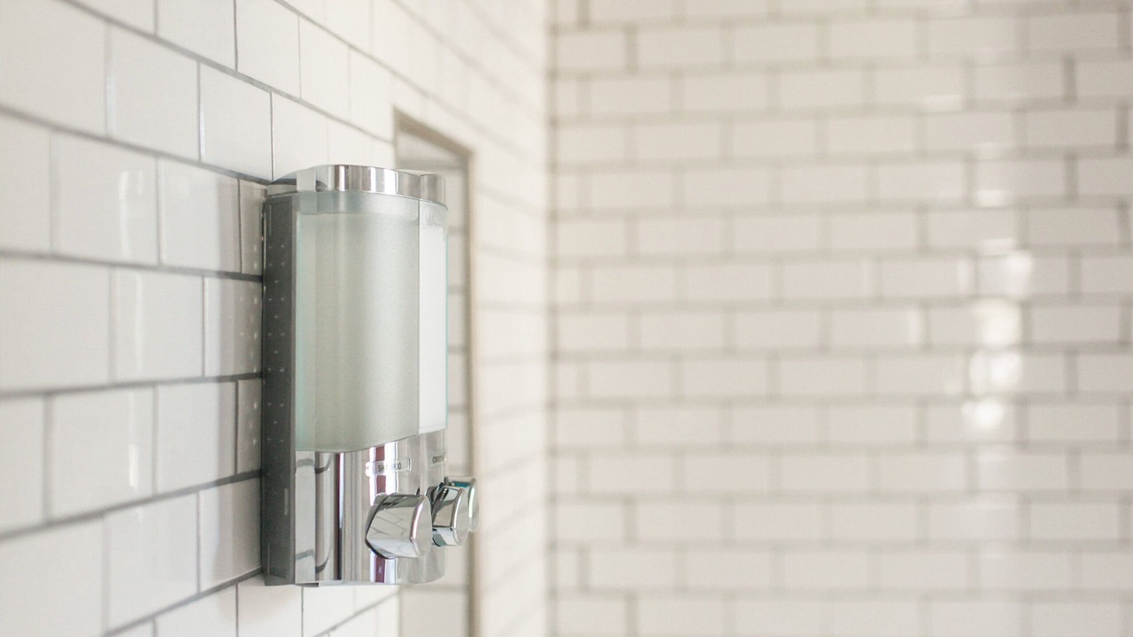 Photo of Bathroom in Summerville Historic District