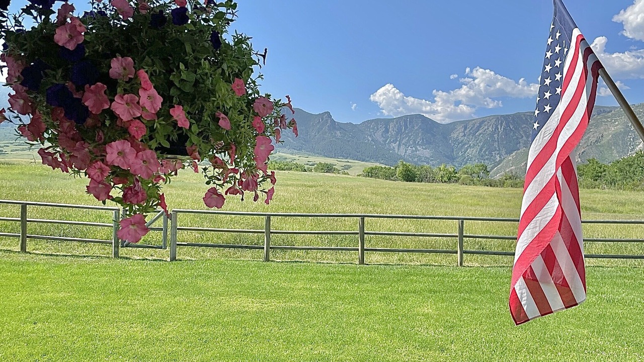 Photo of Outdoor in Story