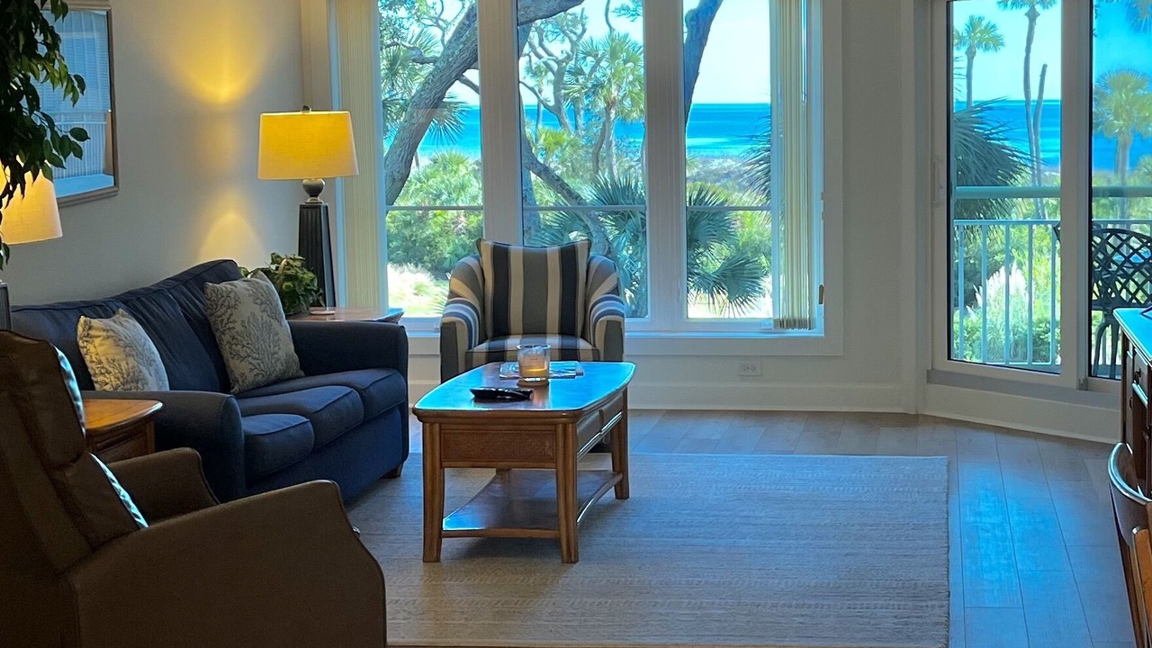 Photo of Livingroom in Palmetto Dunes