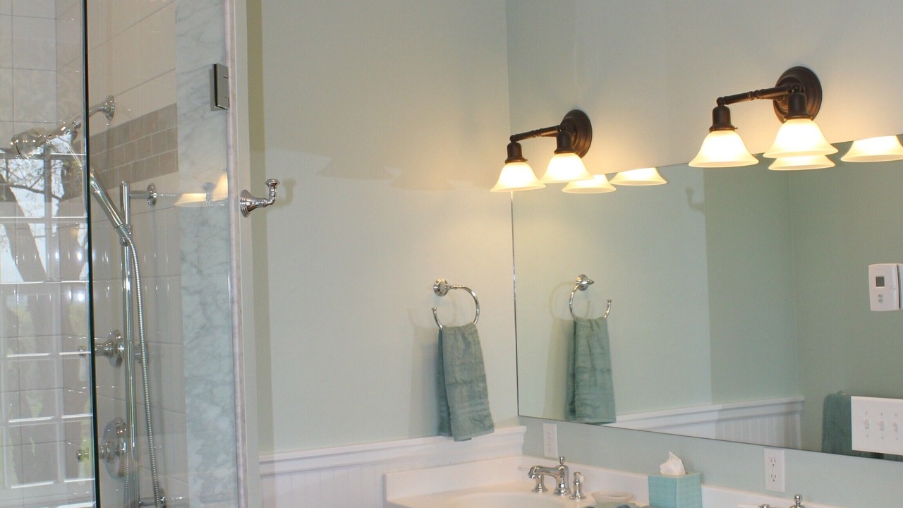 Photo of Bathroom in Middlebury - Warren