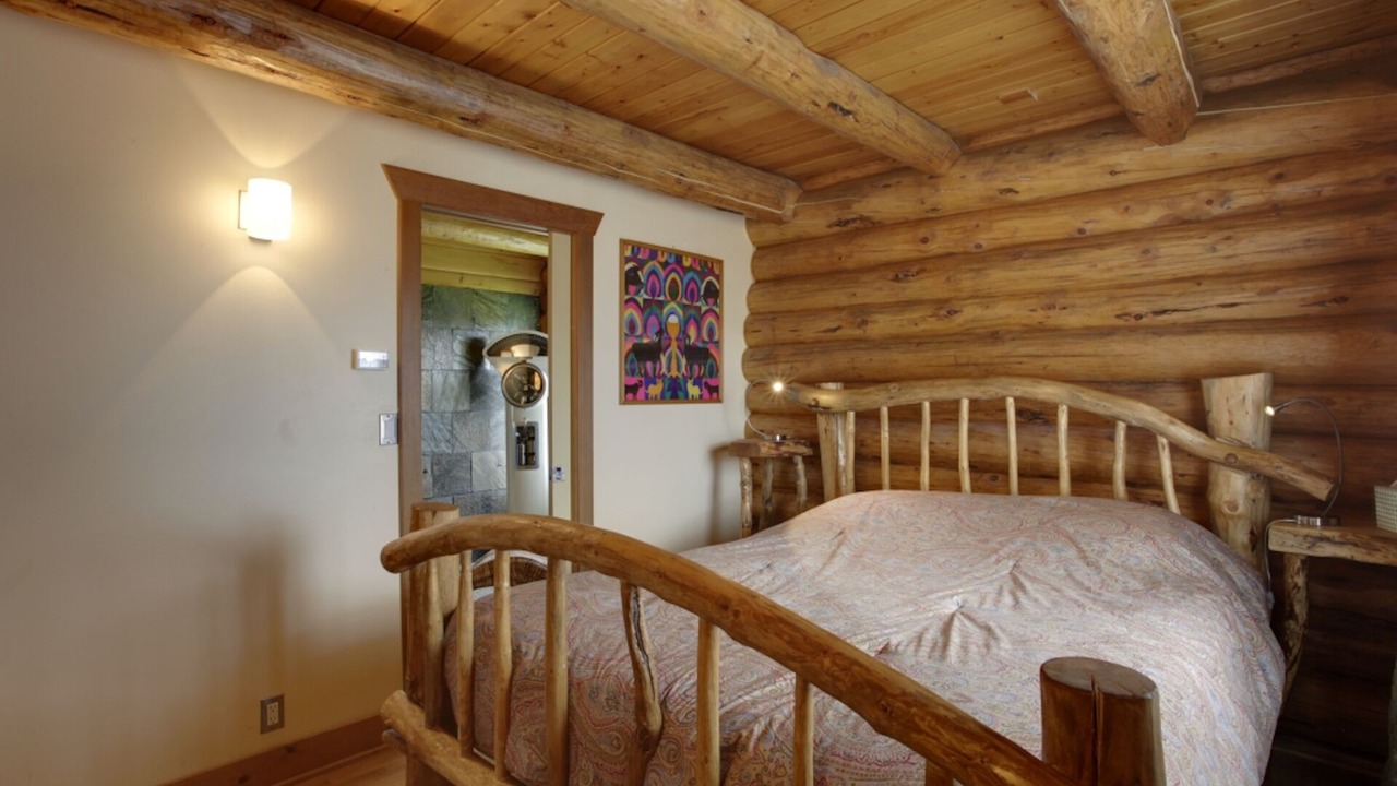 Photo of Bedroom in Calgary