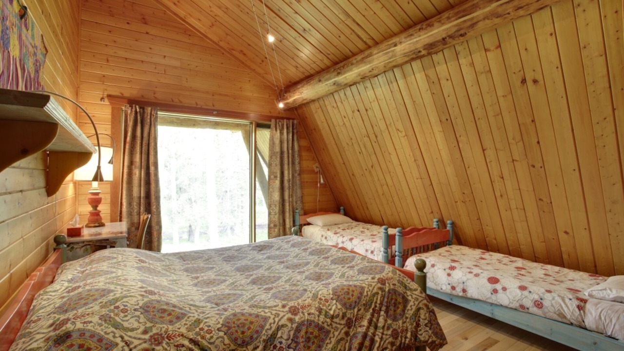 Photo of Bedroom in Calgary