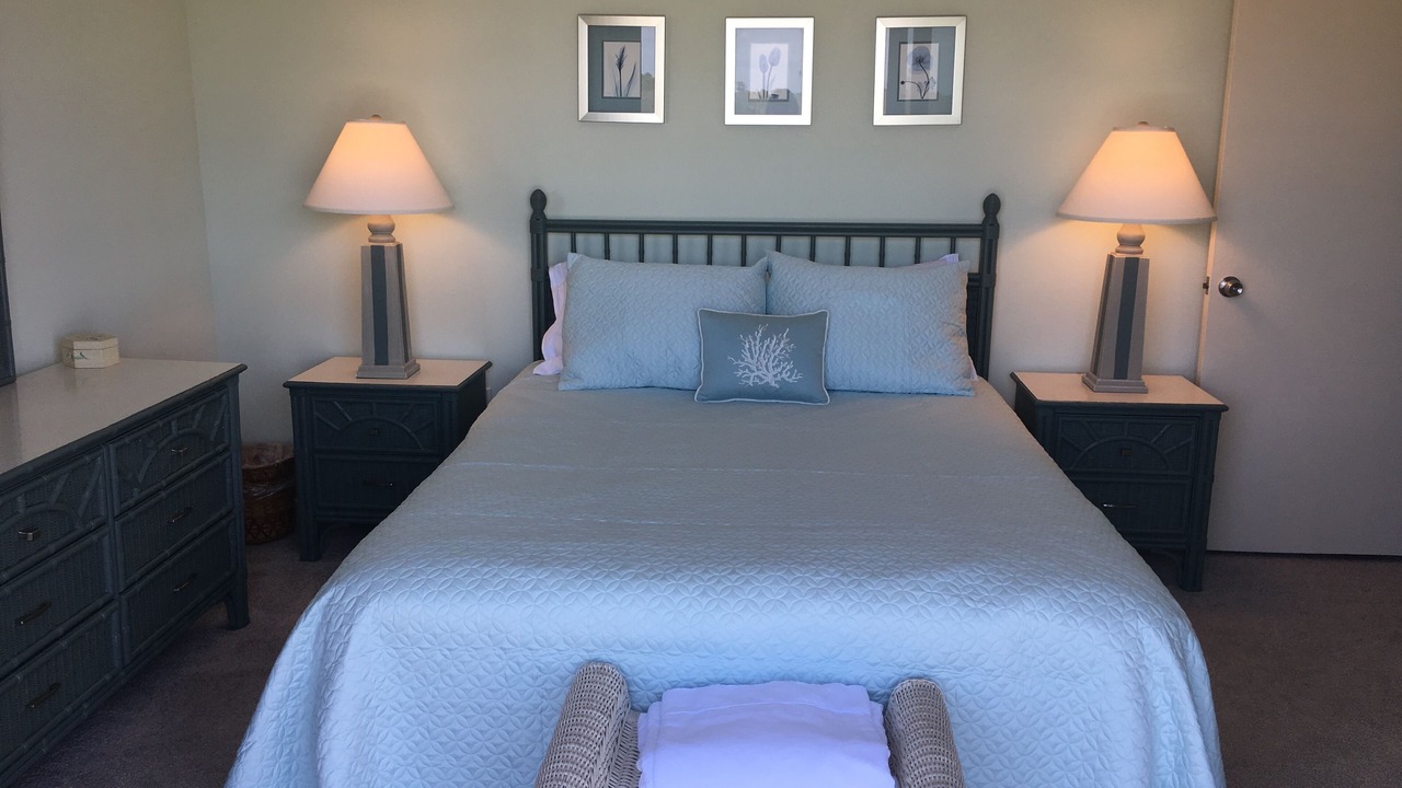 Photo of Bedroom in Crescent Beach