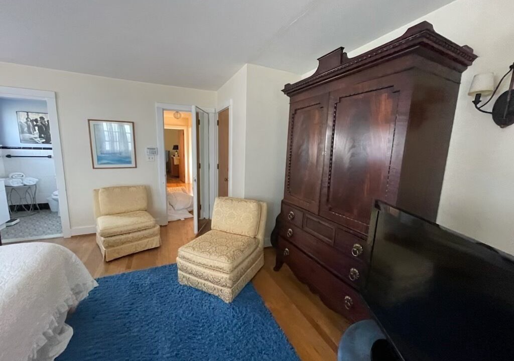 Photo of Bedroom in Old Saybrook
