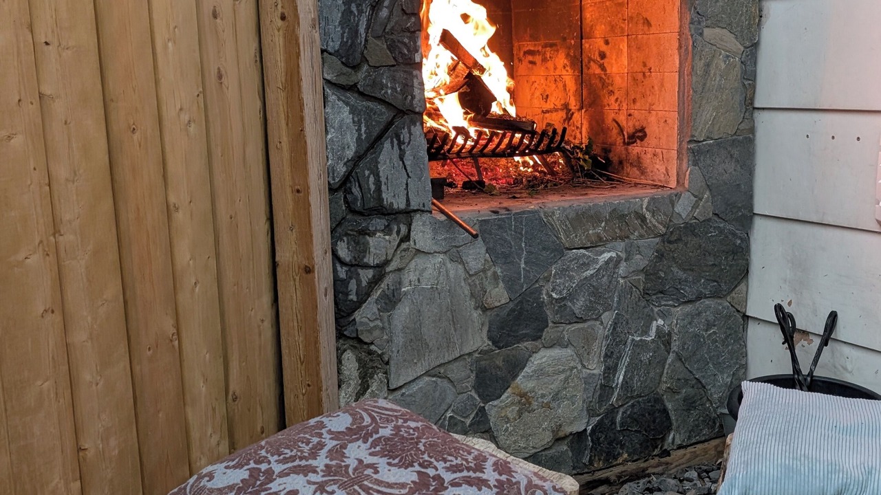 Photo of Livingroom in East Kootenay