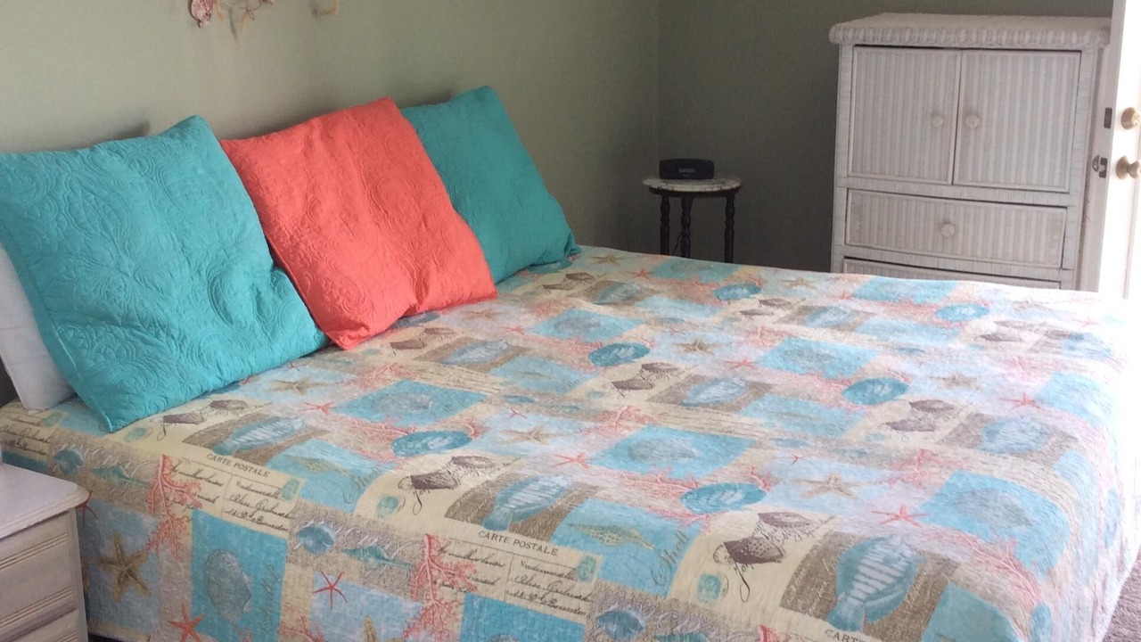 Photo of Bedroom in Garden City