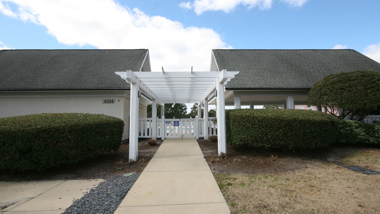 Photo of Outdoor in Red Hill