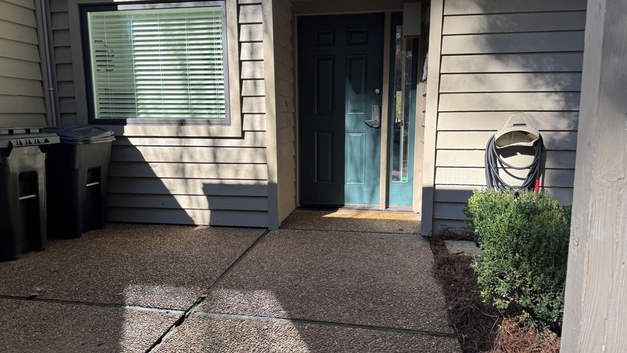 Photo of Outdoor in Shipyard Plantation