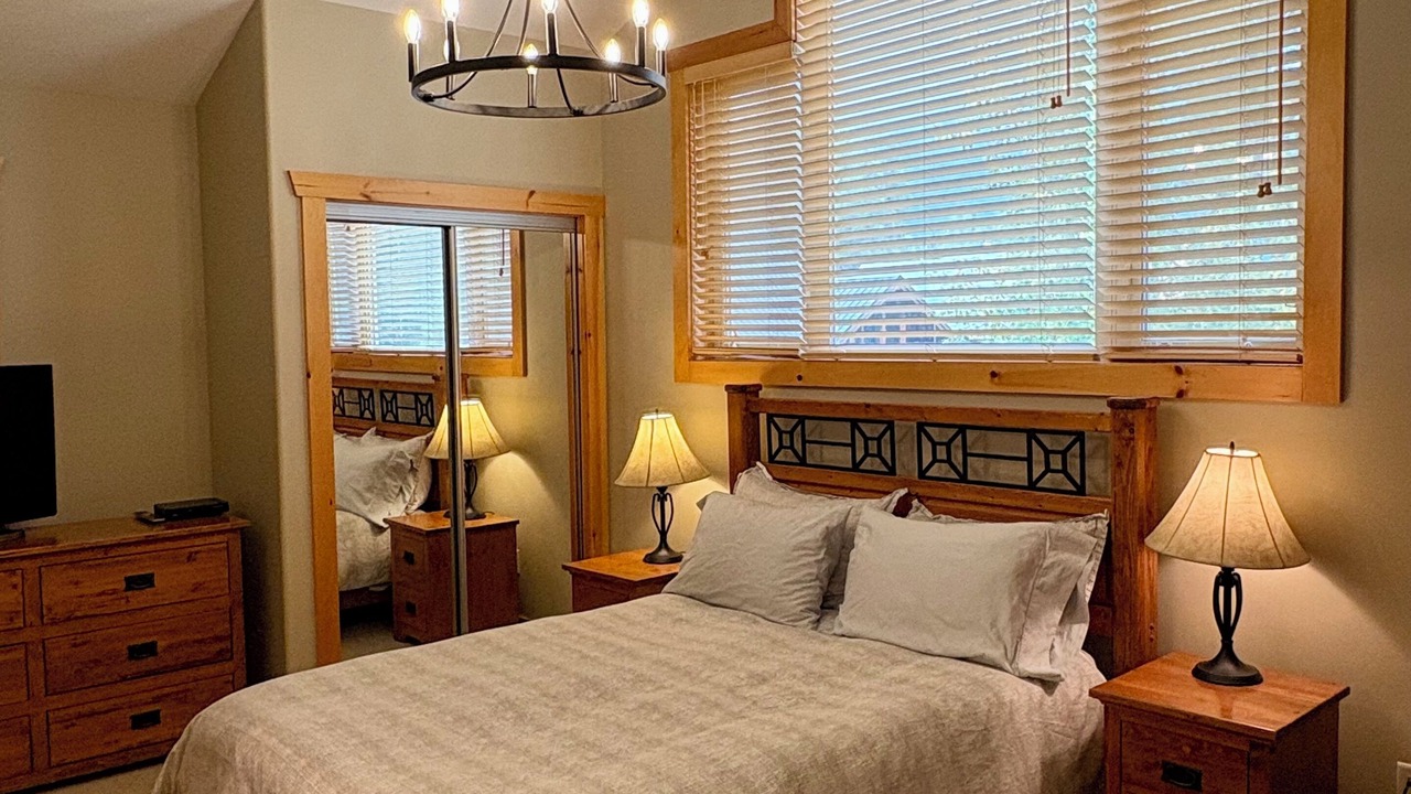 Photo of Bedroom in East Kootenay