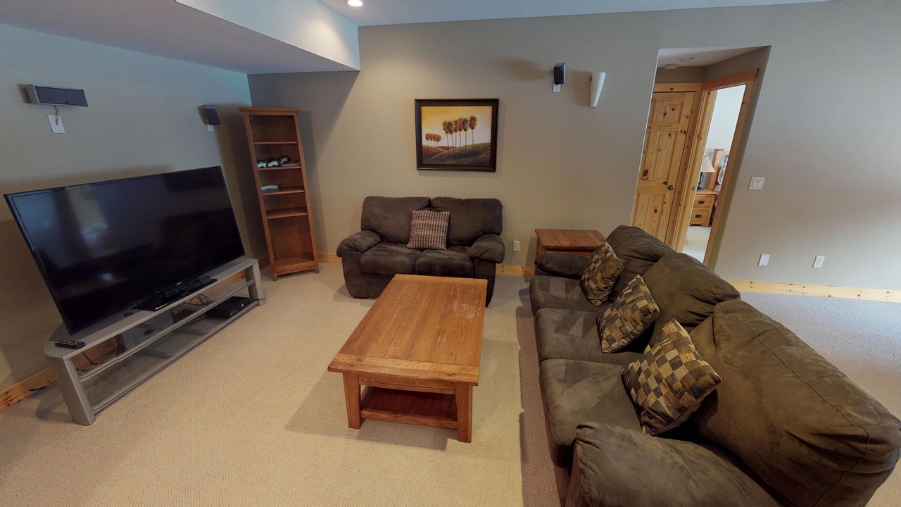 Photo of Livingroom in East Kootenay