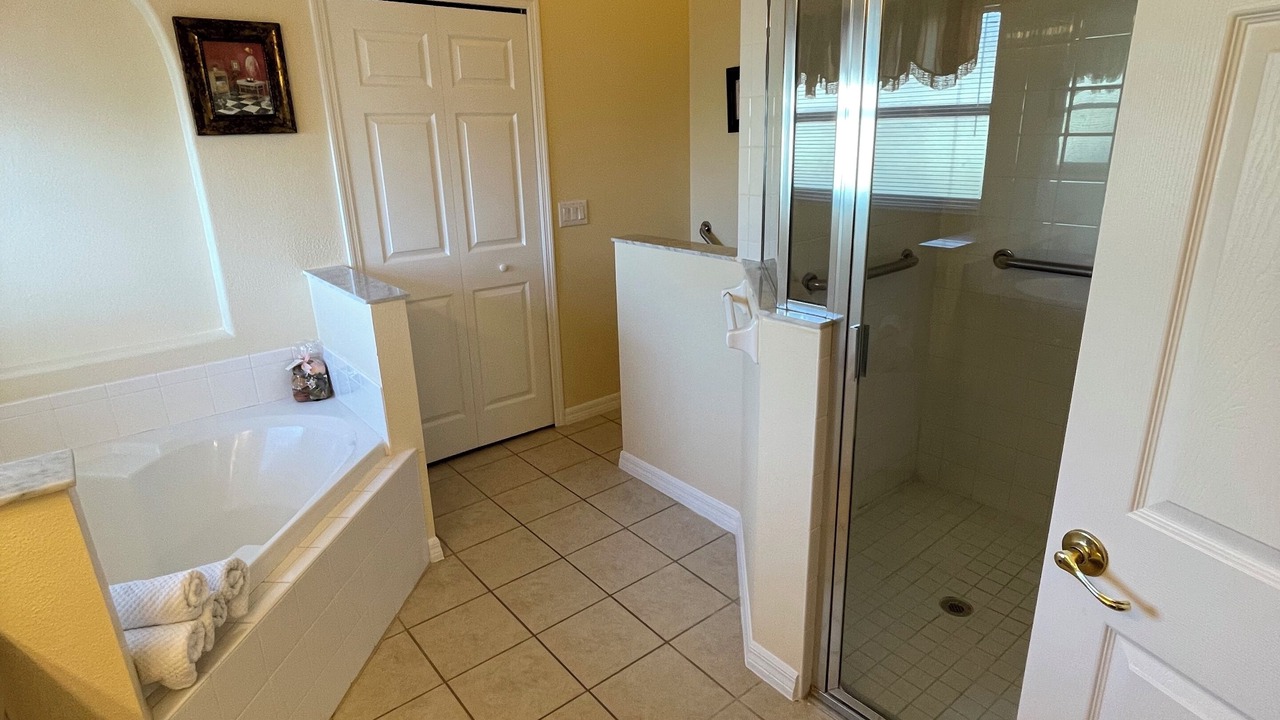 Photo of Bathroom in Windsor Palms