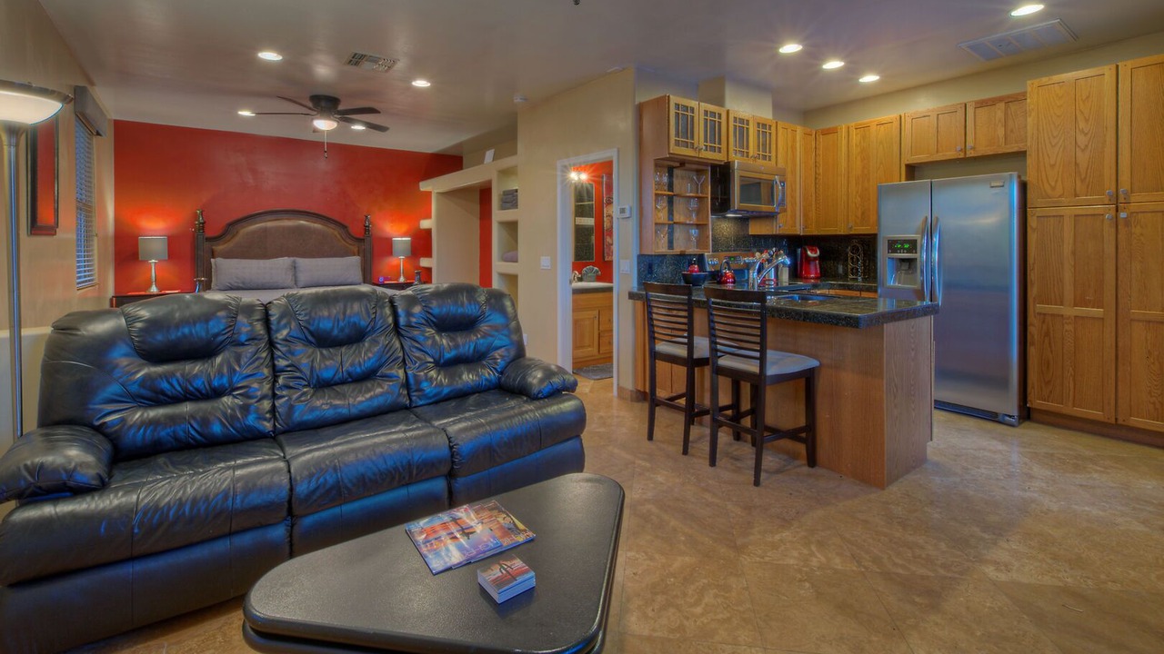 Photo of Bedroom in County Island