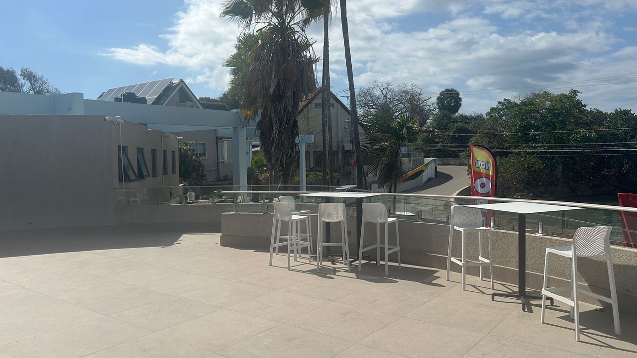 Photo of Outdoor in West End
