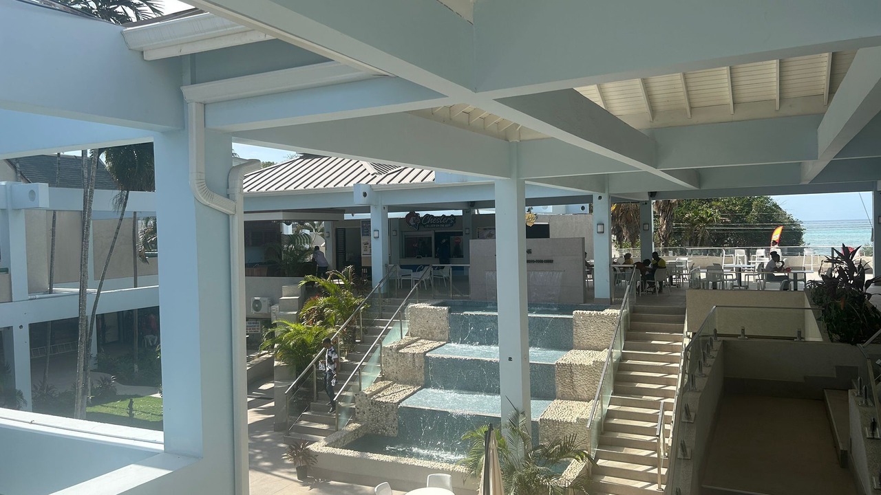 Photo of Outdoor in West End