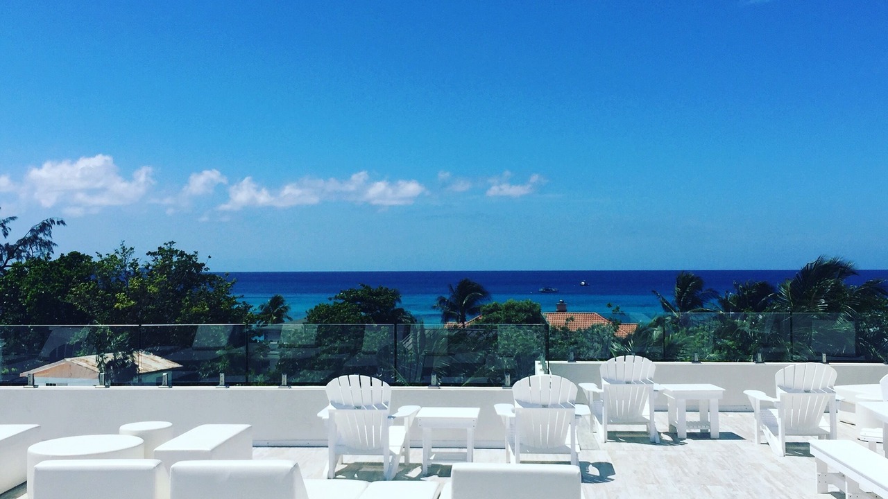 Photo of Patio Balcony in West Bay