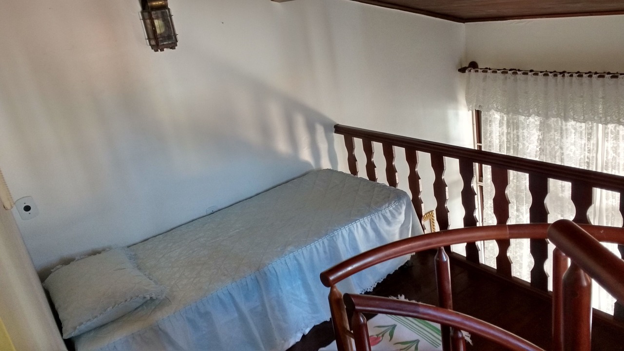Photo of Bedroom in Pero