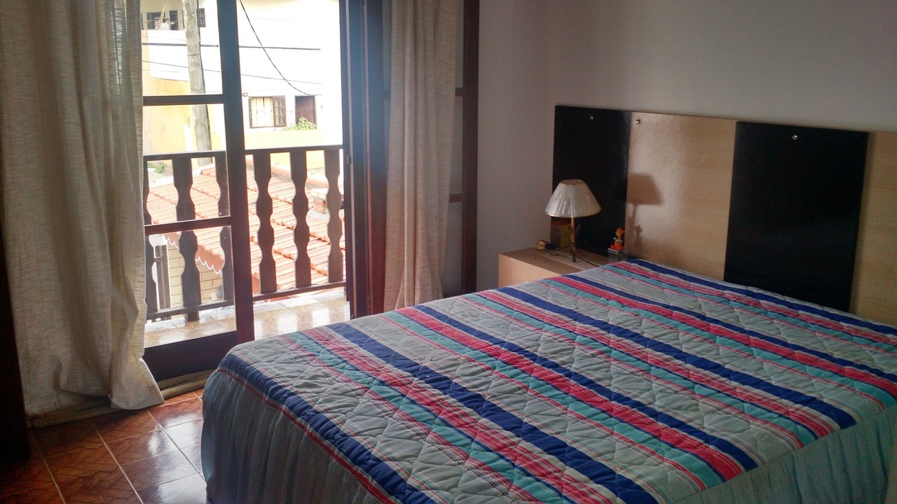 Photo of Bedroom in Pero