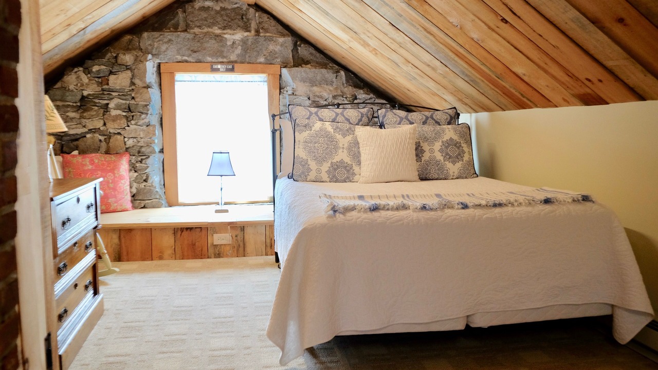 Photo of Bedroom in Central Waterford
