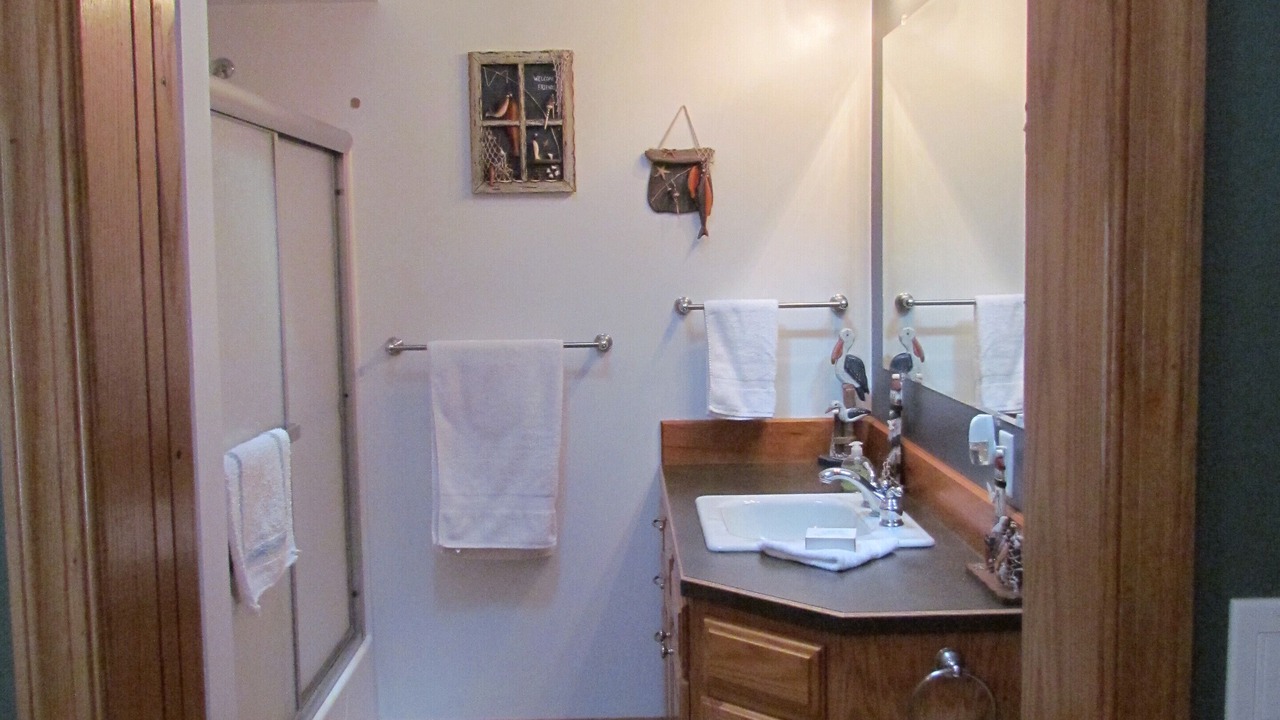 Photo of Bathroom in Newaygo