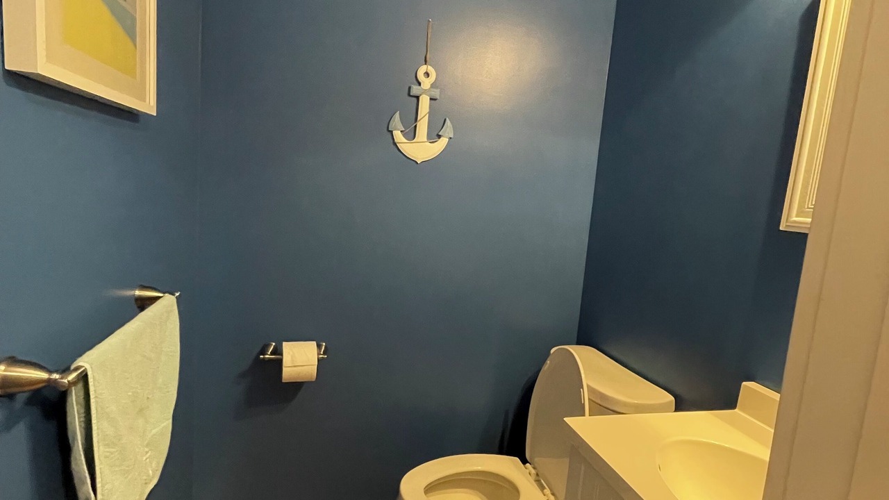 Photo of Bathroom in Twin Lake