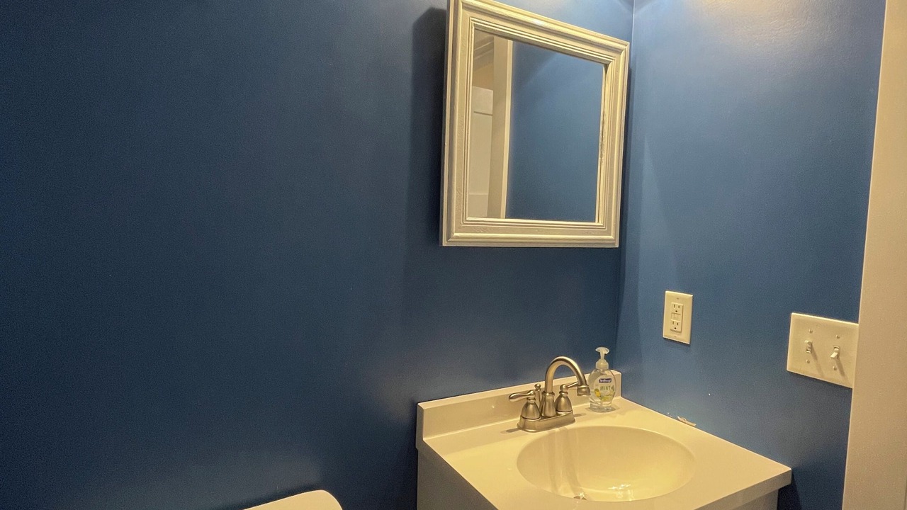 Photo of Bathroom in Twin Lake