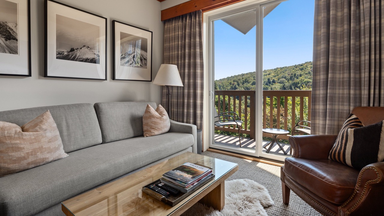 Photo of Livingroom in Stowe Area