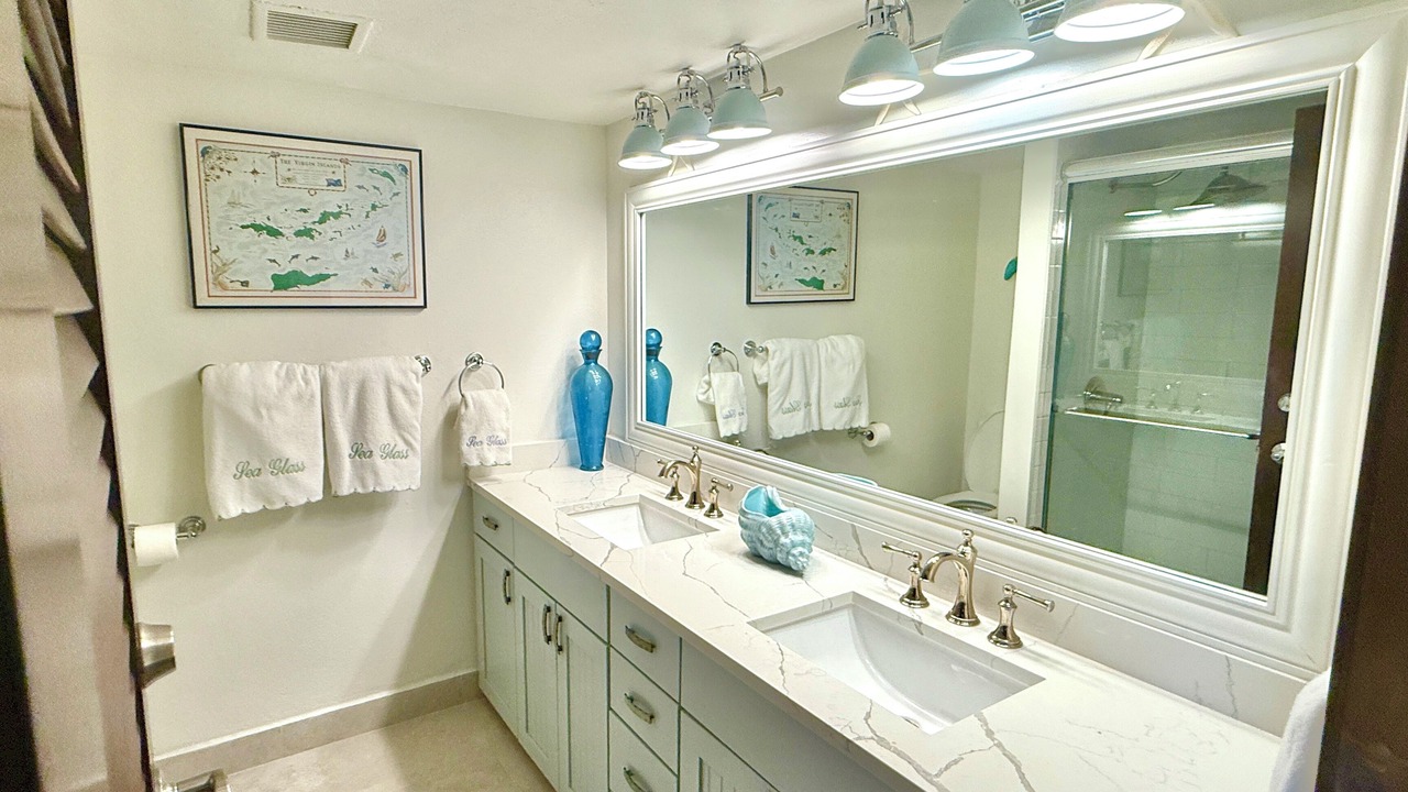 Photo of Bathroom in Red Hook