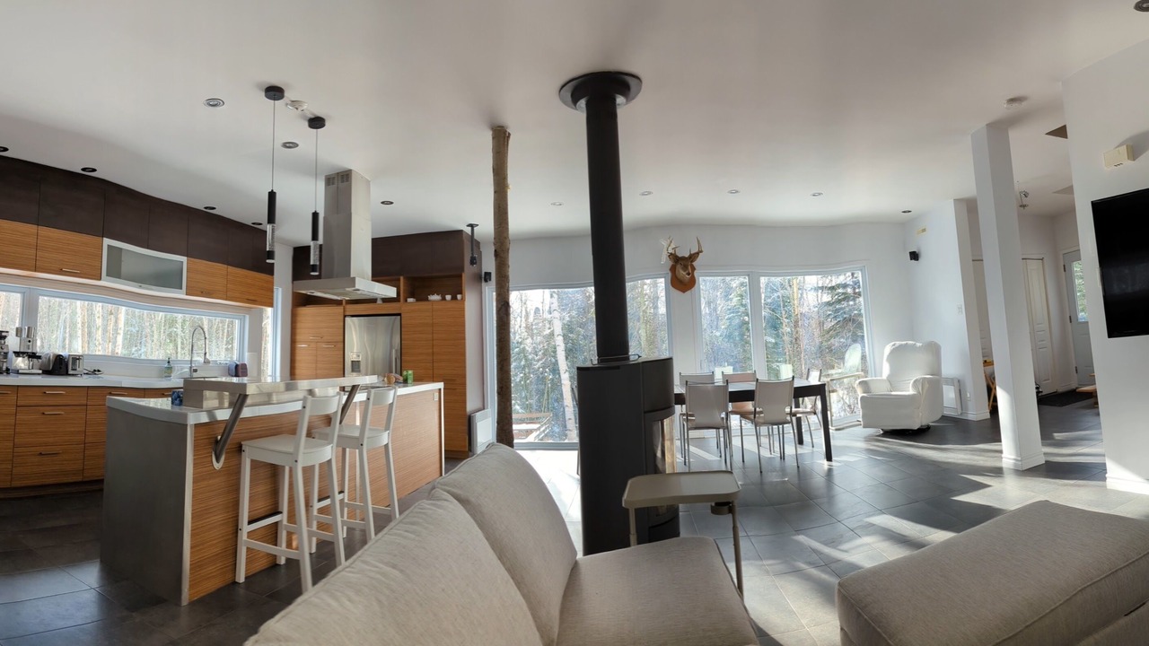Photo of Livingroom in Petite-Riviere-Saint-Francois