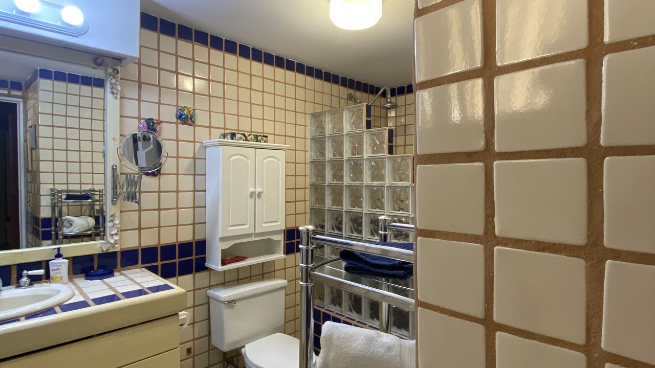 Photo of Bathroom in Marina