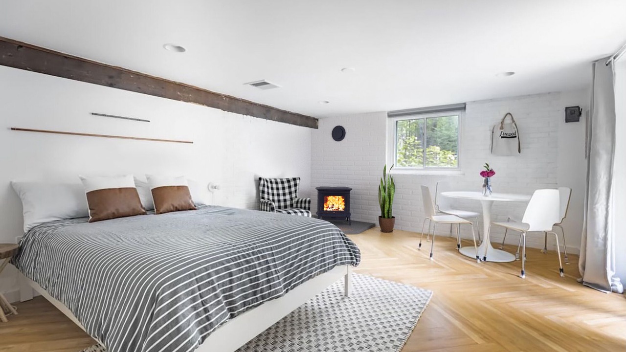 Photo of Bedroom in Saugerties