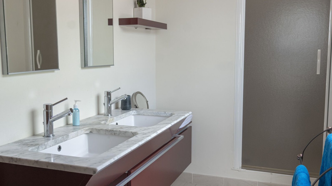 Photo of Bathroom in Grand Case
