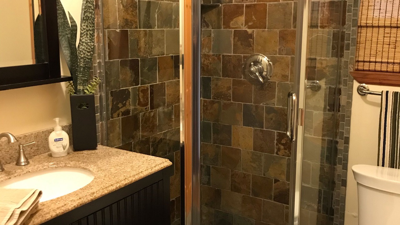 Photo of Bathroom in Mission Terrace