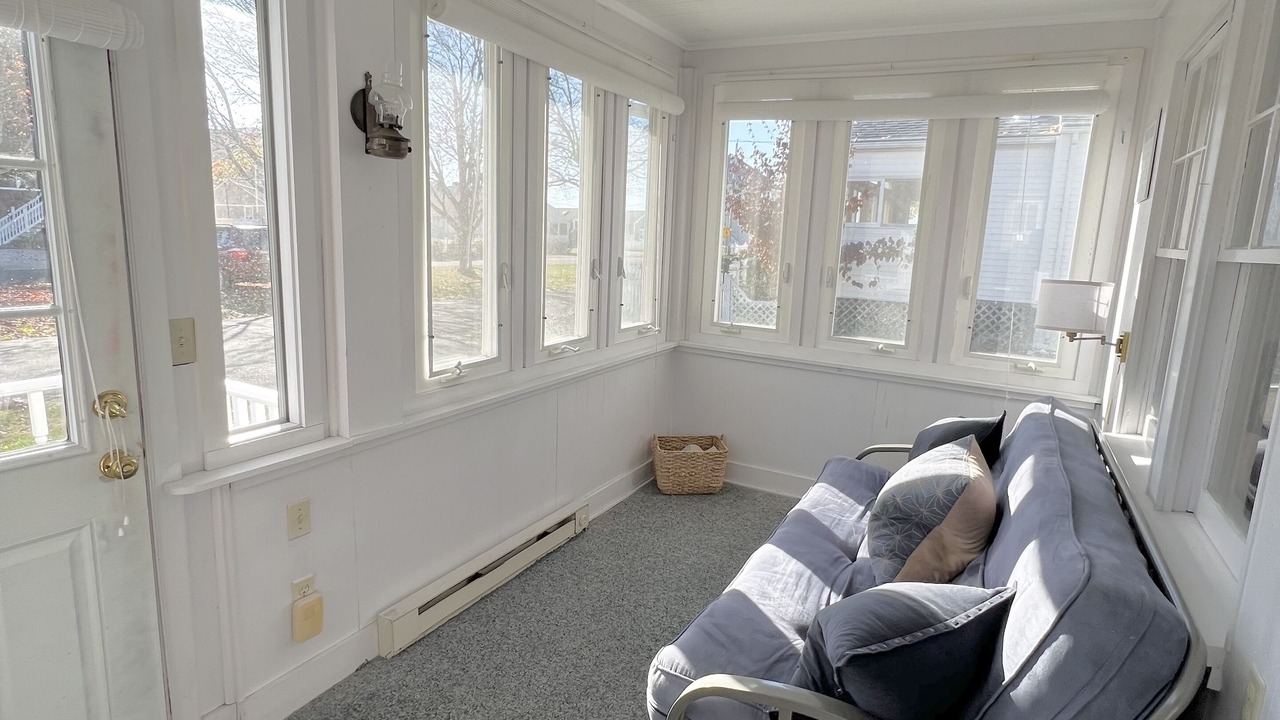 Photo of Livingroom in Clinton