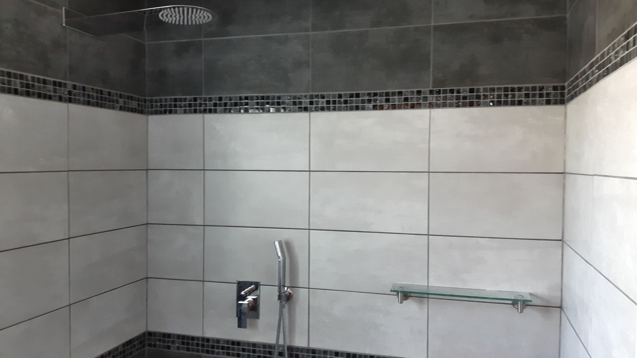 Photo of Bathroom in Caloosahatchee