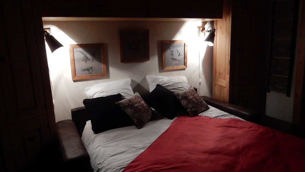Photo of Bedroom in Eclose-Ouest