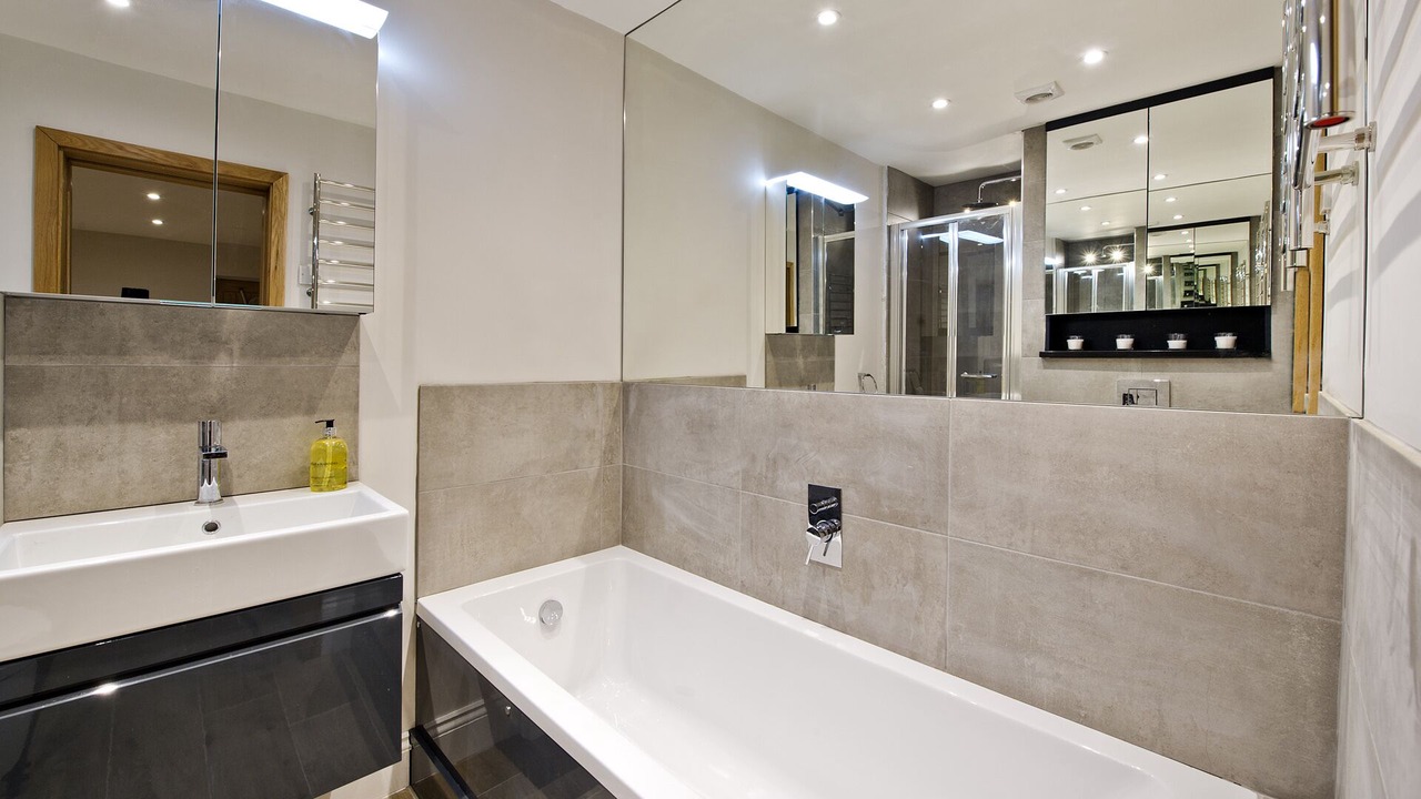 Photo of Bathroom in Bayswater