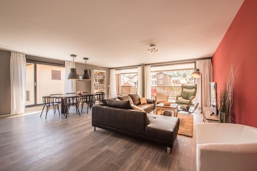 Photo of Livingroom in Central Interlaken