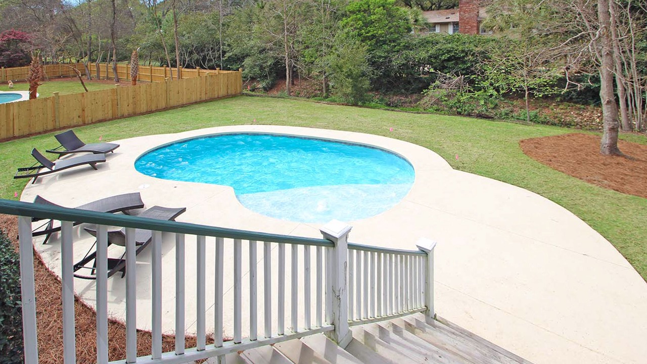 Photo of Outdoor in Folly Field
