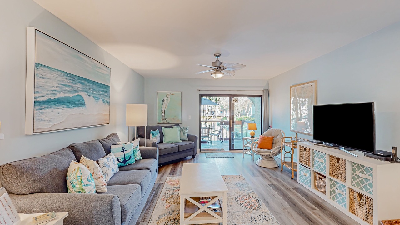 Photo of Livingroom in Folly Field
