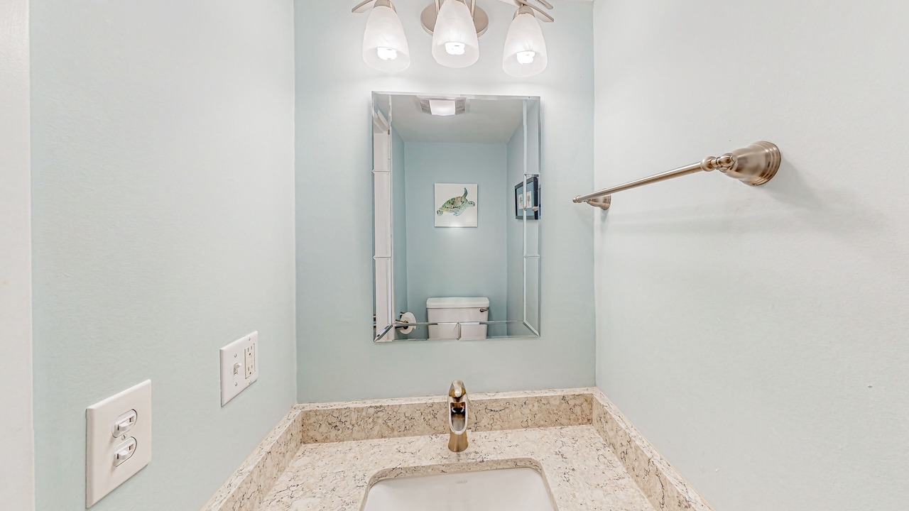 Photo of Bathroom in Folly Field
