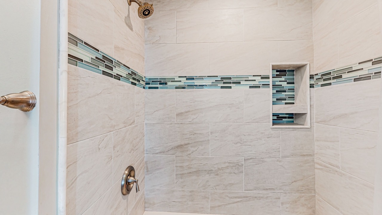 Photo of Bathroom in Folly Field