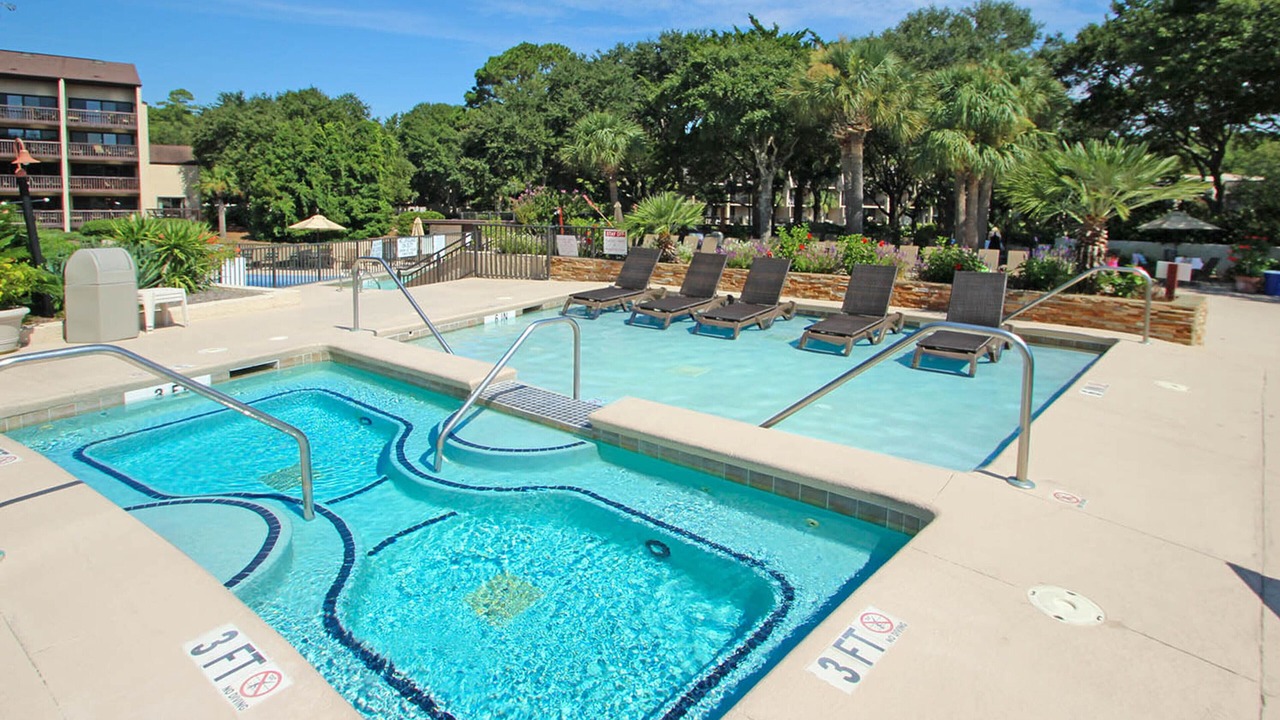 Photo of Outdoor in Folly Field