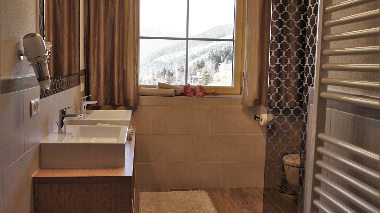 Photo of Bathroom in Rohrberg