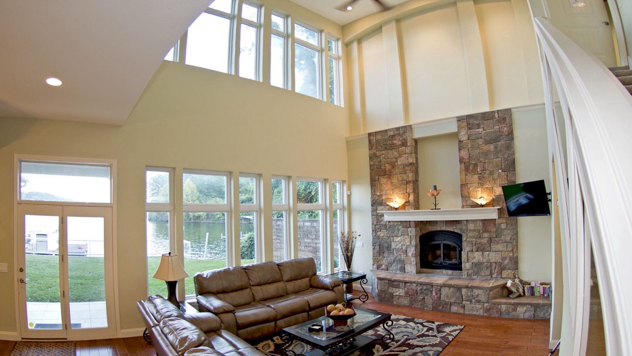 Photo of Livingroom in Camdenton